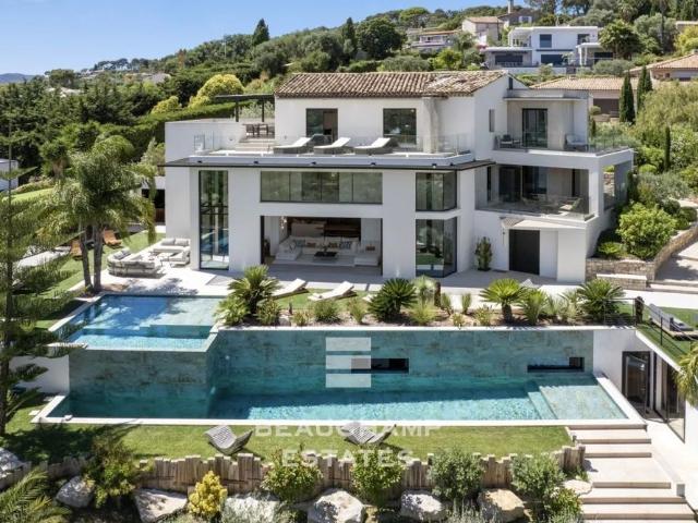 Villa contemporaine de 7 chambres avec salle de sport, cinéma, hammam, jacuzzi au coeur d'un quartier calme de Mougins