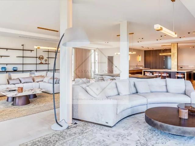 Villa contemporaine d'exception à Super Cannes – Vue mer pan. 383m² Cannes