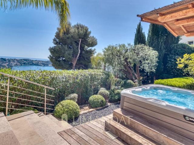 Villa Contemporaine – Vue Mer Époustouflante – Cap Ferrat & Villefranche sur Mer