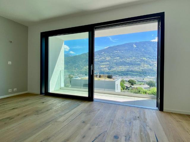 Villa contemporaine 5.5 pièces à louer à Gravelone commune de Sion
