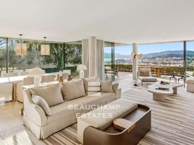 Villa contemporaine 5 chambres avec vue mer Cannes Californie