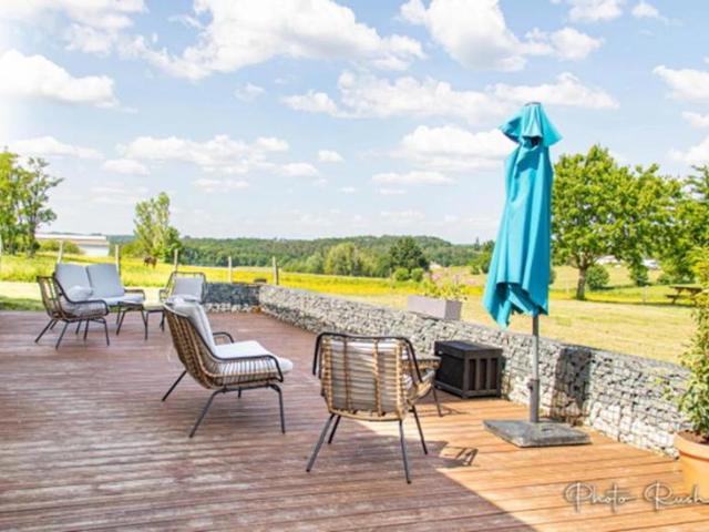 Villa contemporaine 6 pièces à Saint Méard de Gurçon