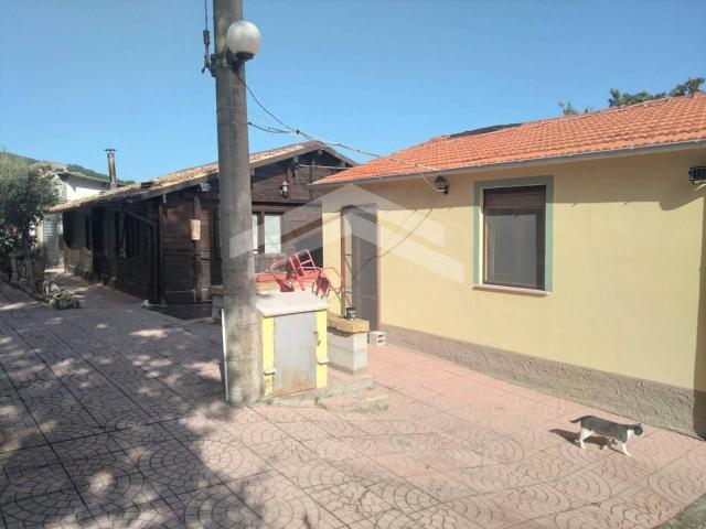 Villa in vendita a Guardialfiera