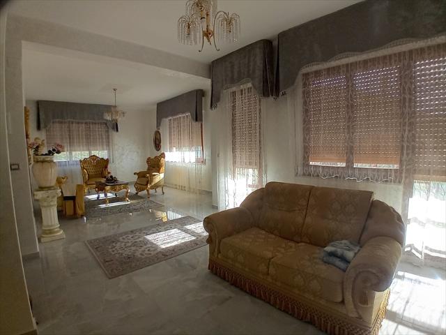 Villa con box in via pescarina 107, Scafa