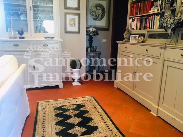 Villa con giardino, Calcinaia fornacette