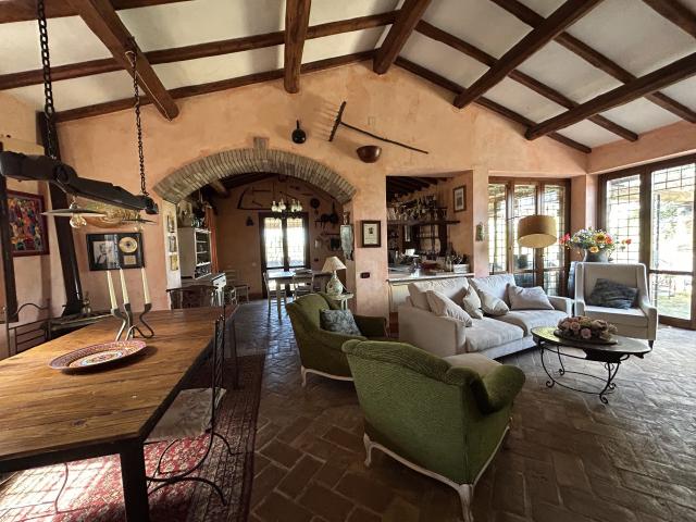 Villa con giardino Capalbio