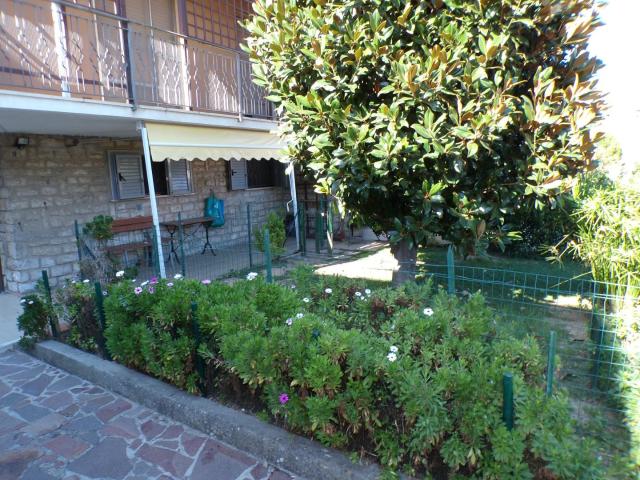 Villa con giardino, Cascina musigliano