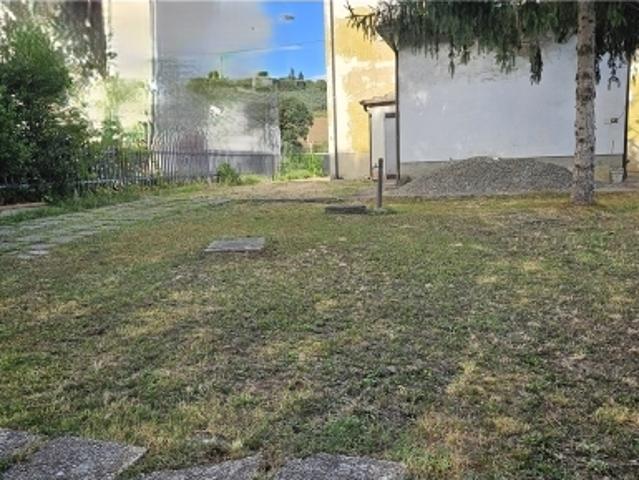 Villa con giardino, Castelfiorentino cambiano