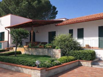 Villa con giardino a Trabia