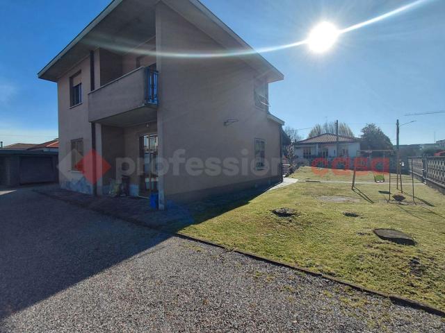 Villa con giardino a Villa Cortese
