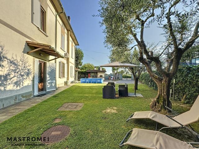 Villa con giardino a Altopascio
