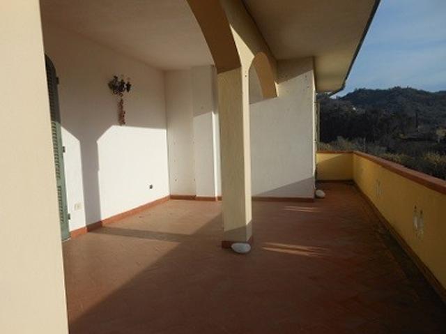 Villa con giardino a Camaiore