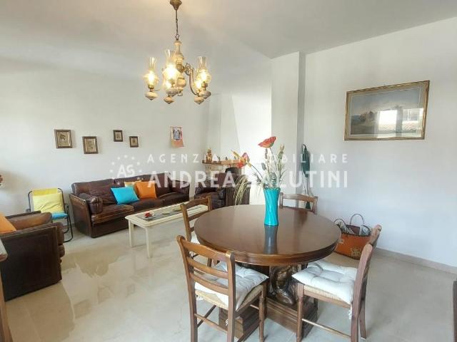 Villa con giardino a Calci