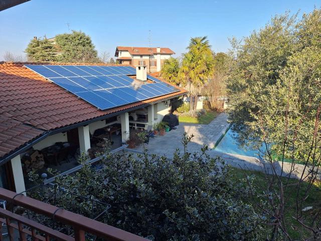 Villa con giardino a Caresanablot