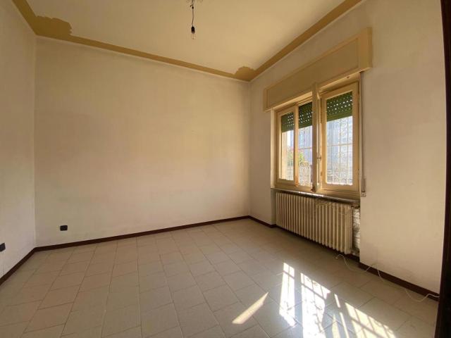 Villa con giardino a Castello d'Agogna