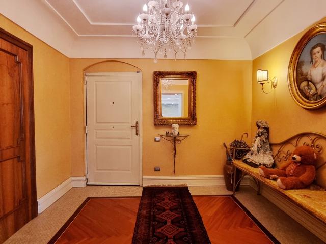 Villa con giardino a Caserta