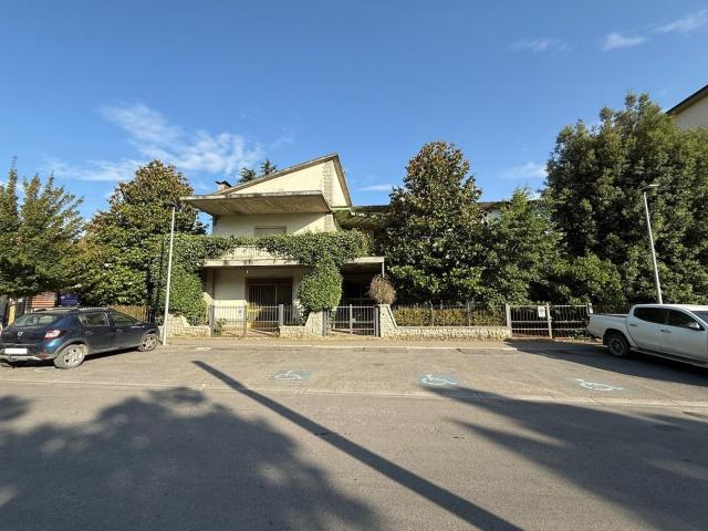 Villa con giardino a Certaldo