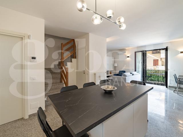 Villa con giardino a Cisliano