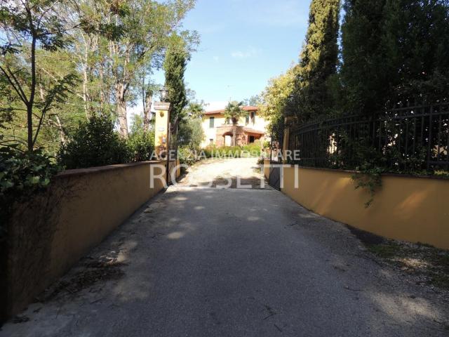 Villa con giardino a Fucecchio