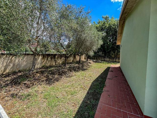 Villa con giardino a Loro Ciuffenna