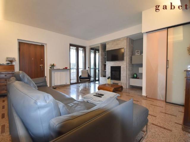 Villa con giardino a Magenta