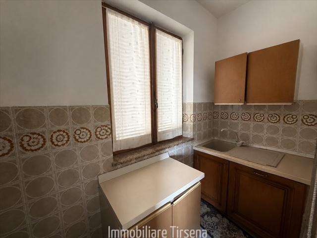 Villa con giardino a Montecchio