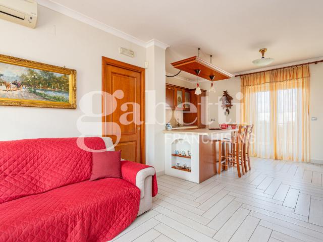 Villa con giardino a Mugnano di Napoli