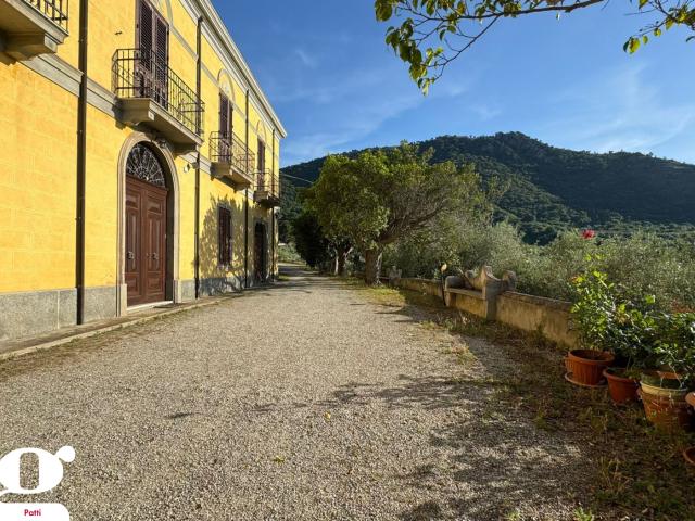Villa con giardino a Patti