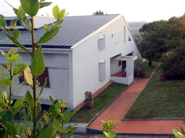 Villa con giardino a Peccioli