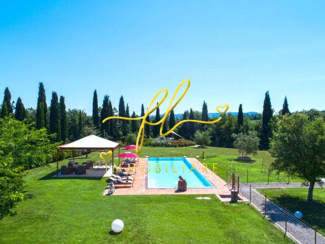Villa con giardino a Peccioli