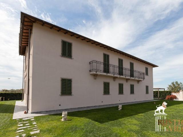 Villa con giardino a Pisa