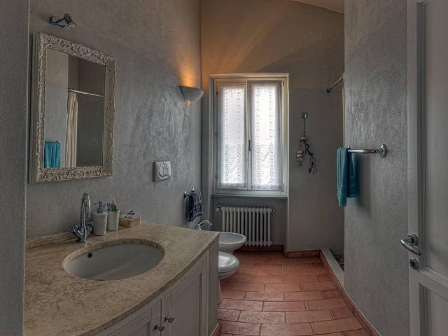 Villa con giardino a Porto Azzurro