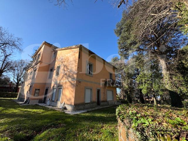 Villa con giardino a Rocca di Papa