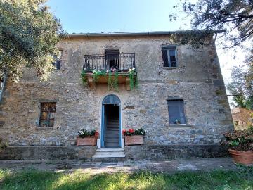 Villa con giardino a Scansano