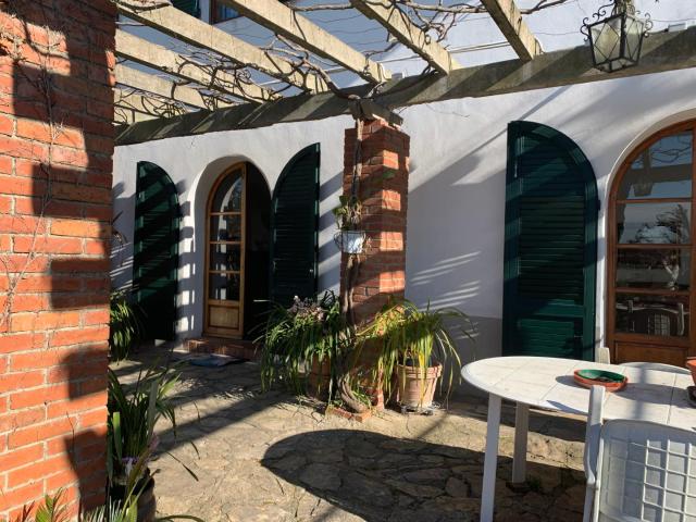 Villa con giardino a San Giuliano Terme