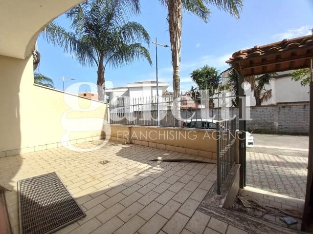 Villa con giardino a San Marcellino