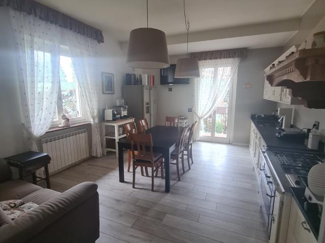 Villa con giardino a San Martino Siccomario
