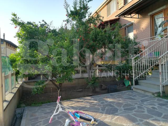 Villa con giardino a Sparanise