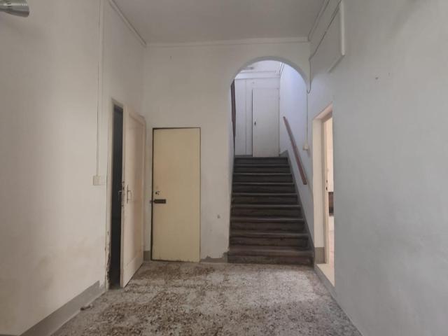 Villa con giardino, Empoli monterappoli