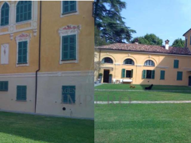 Villa con giardino in strada ville, Costigliole d'Asti
