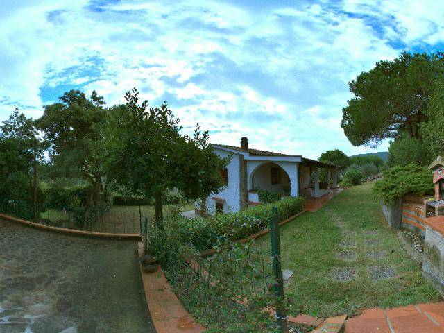 Villa con giardino in procchio, Marciana