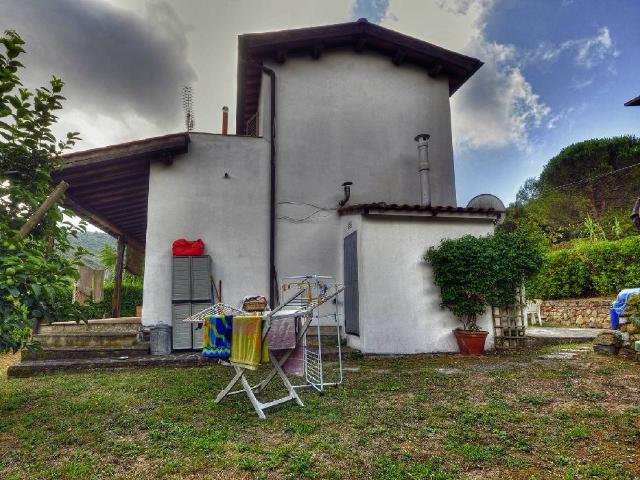 Villa con giardino in val carene, Portoferraio