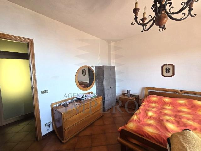 Villa con giardino in via nappio, Ventimiglia