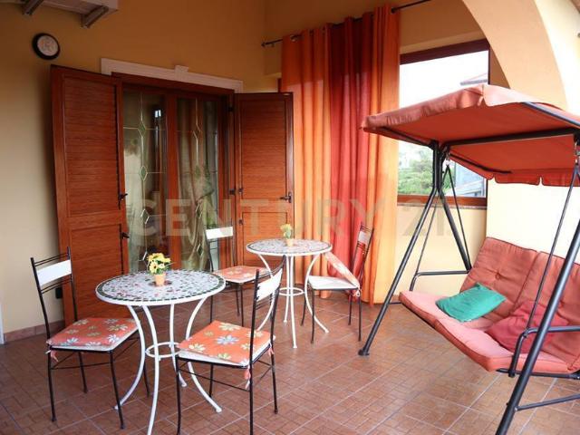 Villa con giardino in via orgaz 110, Milazzo