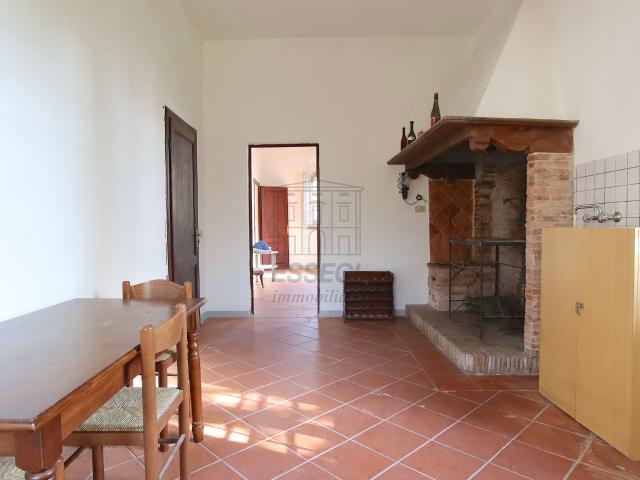 Villa con giardino in via del marginone 1, Montecarlo