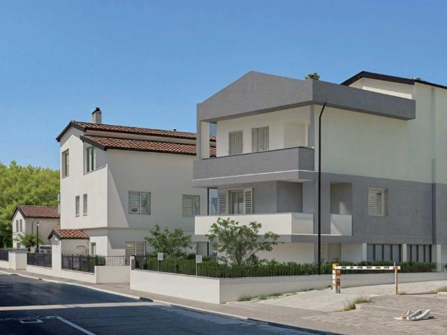 Villa con giardino in via della croce, Signa