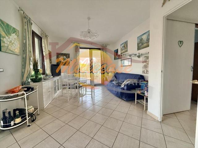 Villa con giardino in viale dei lidi, Siracusa