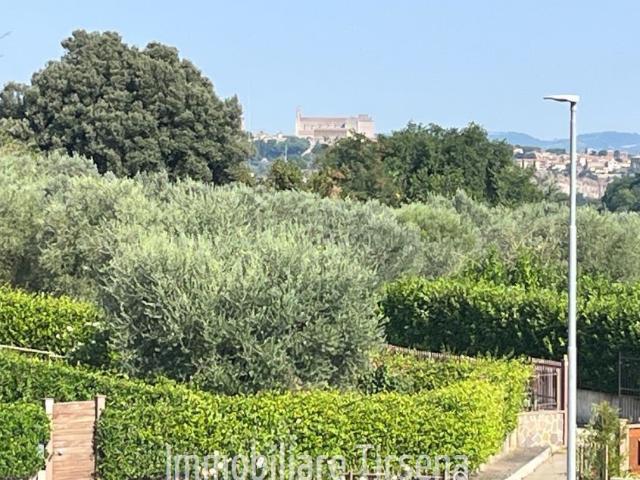 Villa con giardino, Orvieto canale nuovo