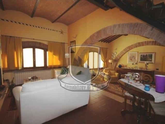 Villa con giardino, Sovicille san rocco a pilli