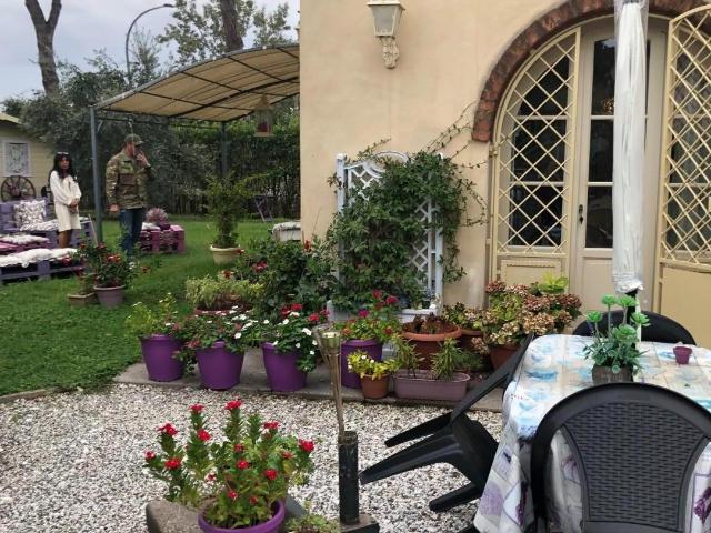 Villa con giardino, San Giuliano Terme ghezzano